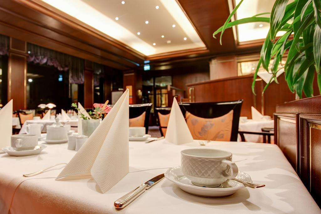 Centro Hotel Bristol Bonn Eksteriør billede