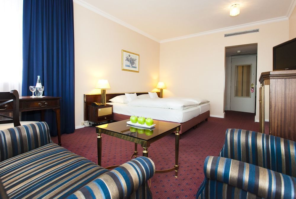 Centro Hotel Bristol Bonn Eksteriør billede