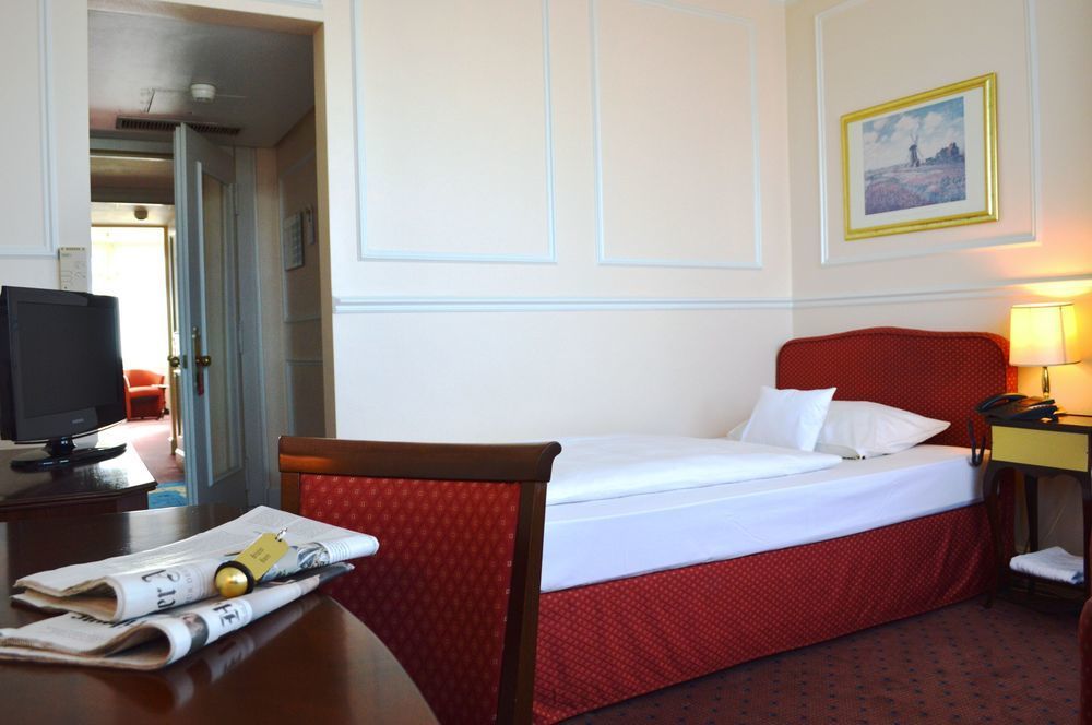 Centro Hotel Bristol Bonn Eksteriør billede