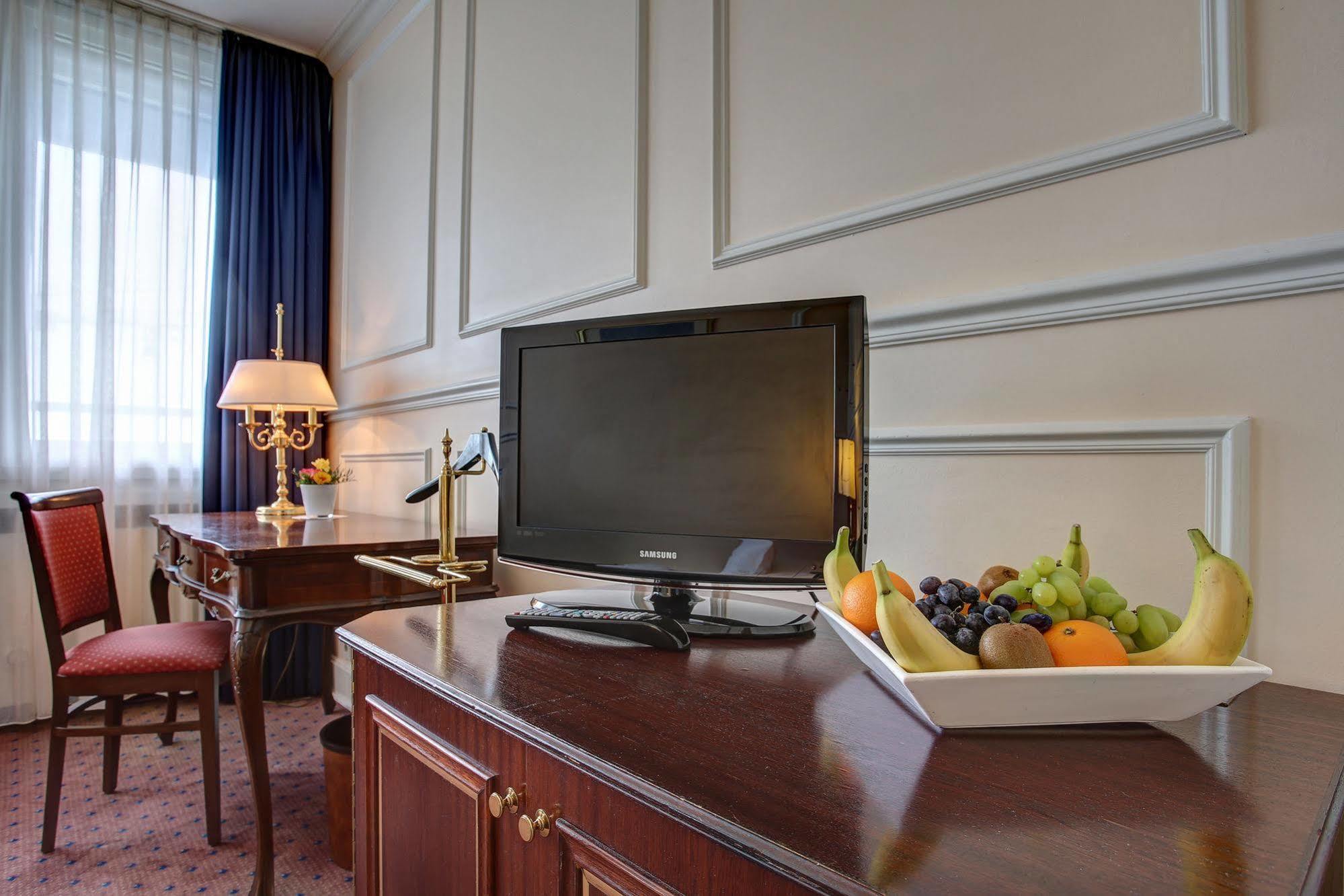 Centro Hotel Bristol Bonn Eksteriør billede